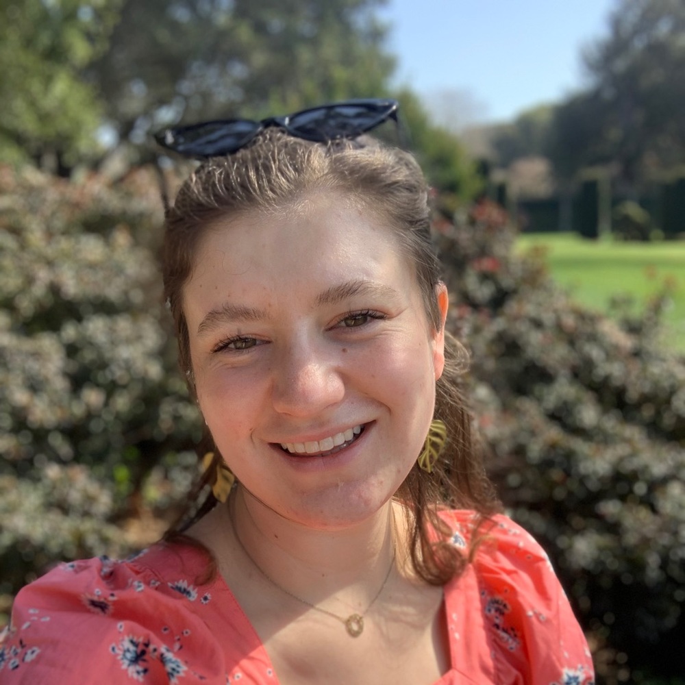 Meet your Posher, Amy